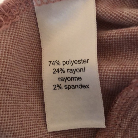 Maurice’s Top - Picture 6 of 6